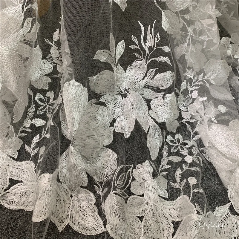 LFY Стиль Выкл Белый Мода большой цветок классный Тюль Emebroidery свадебное платье Африканский французский швейцарский кружево ткань