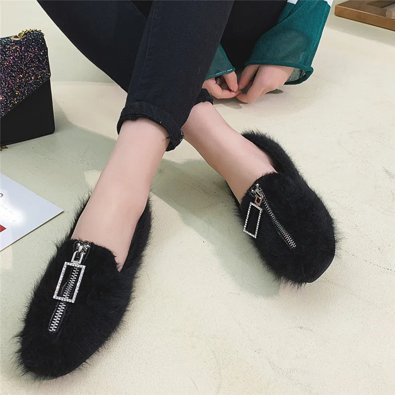 Женская обувь на плоской подошве без застежки коллекция 2019 года модные лоферы из