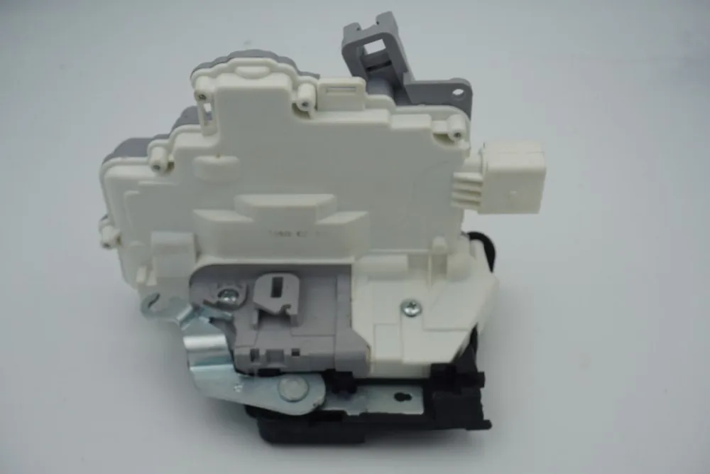 FOR Volkswagen MK5 EOS SEAT Leon 1P Zv ALTEA TOLEDO front right Door Latch Assembly / Lock Actuator 1P1837016 1P1837016A | Автомобили и