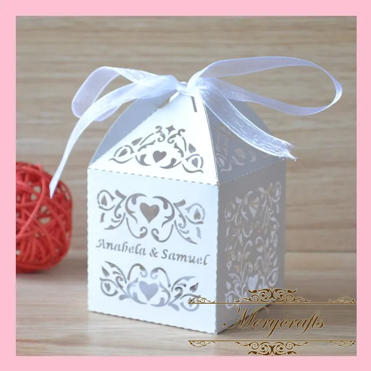 Cajas de recuerdo de vid de amor dulce con nombres personalizados, cajas de recuerdo de boda personalizadas de marfil y rojo, cortadas con l&aacute;ser-5