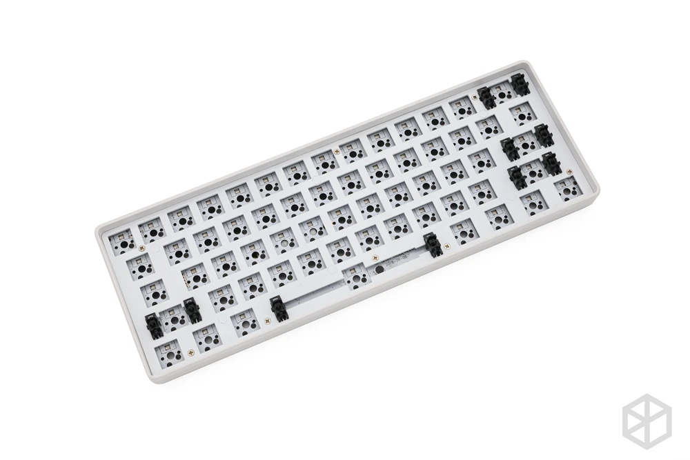 Gk61 60% пользовательская механическая клавиатура с rgb переключателем светодиоды как замена розетки мощный контроль программного обеспечения Тип c пластина pcb чехол