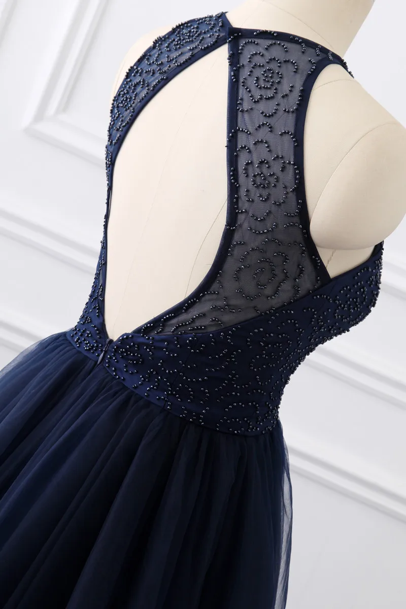 Женское платье с бисером темно-синее короткое для выпускного вечера расшитое 2019 |