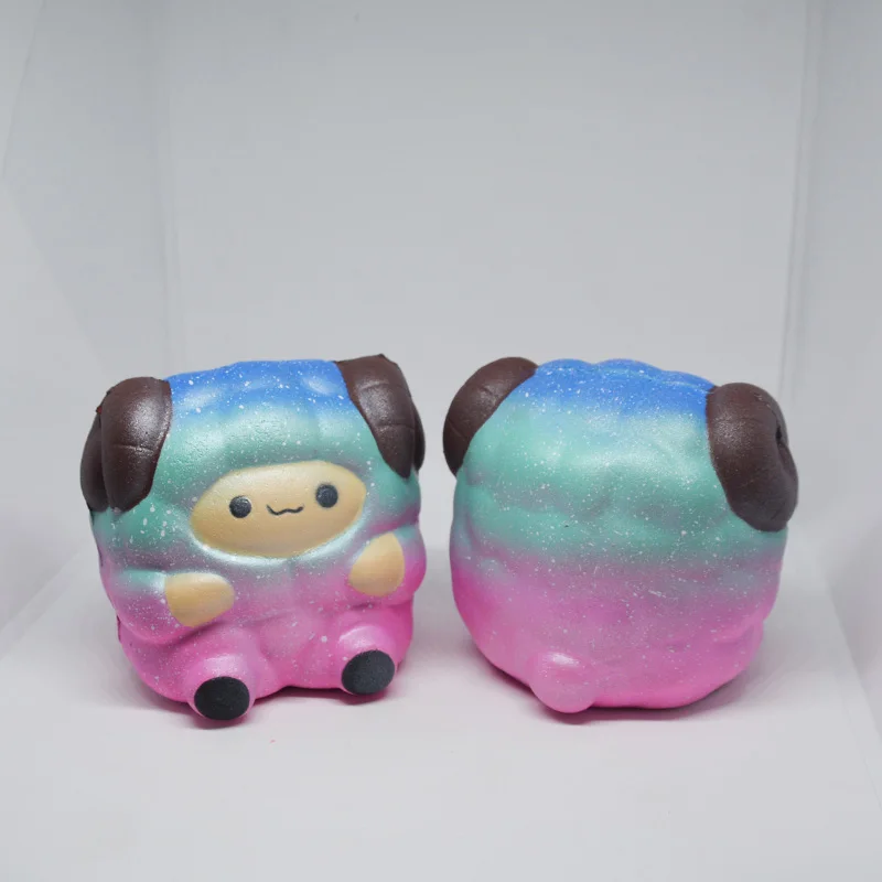 Полиуретановые животные сжимаемые большие милые медленно восстанавливающие