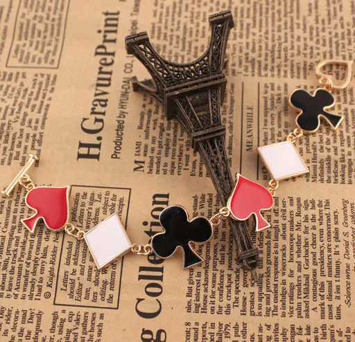 Мода Изысканный Глазури Современный Покер Карты Сердца Лопата Слива Площадь