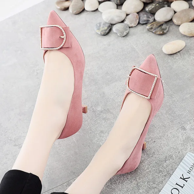 Новые осенние женские туфли с квадратной пряжкой в виде кошки маленького