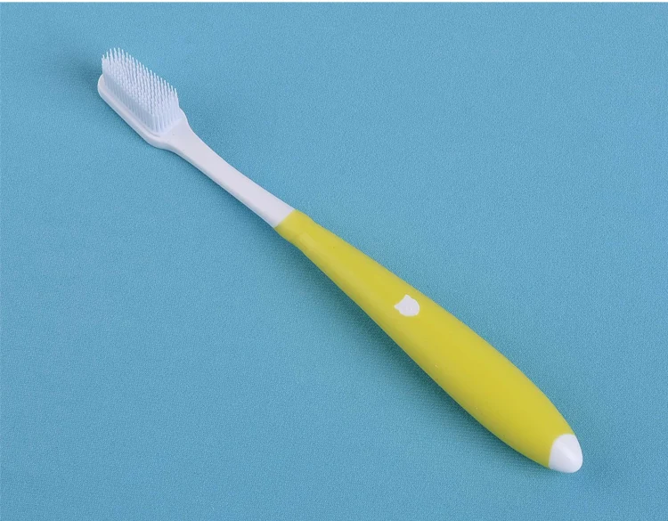 Детская зубная щетка от 3 до 12 лет маленькая с антибиотиком мягкой щетиной (цвет