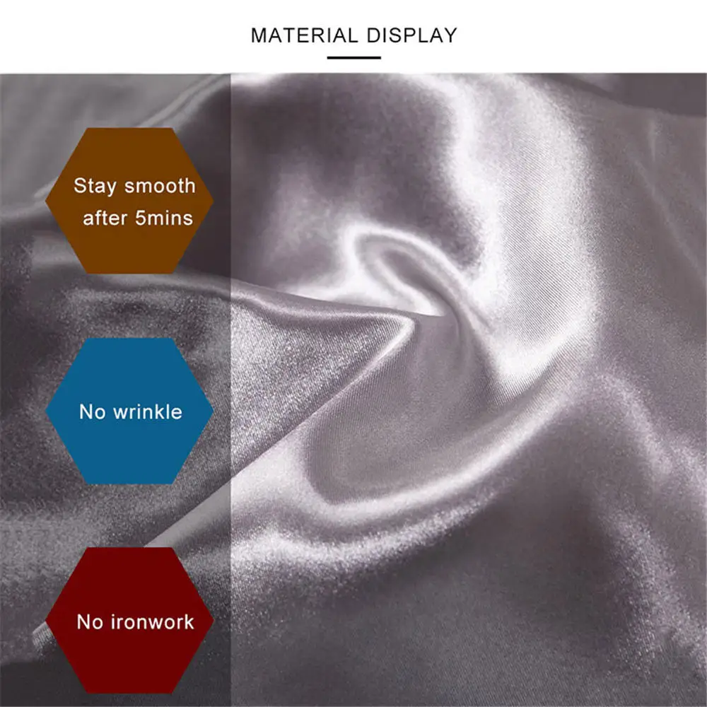 Мягкий атласное шелковое белый комплект постельного белья в комнате для гостей