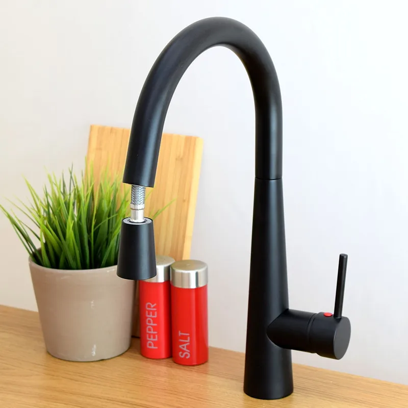 Медный выдвижной смеситель для кухонной мойки с одной ручкой и выдвижным поливом