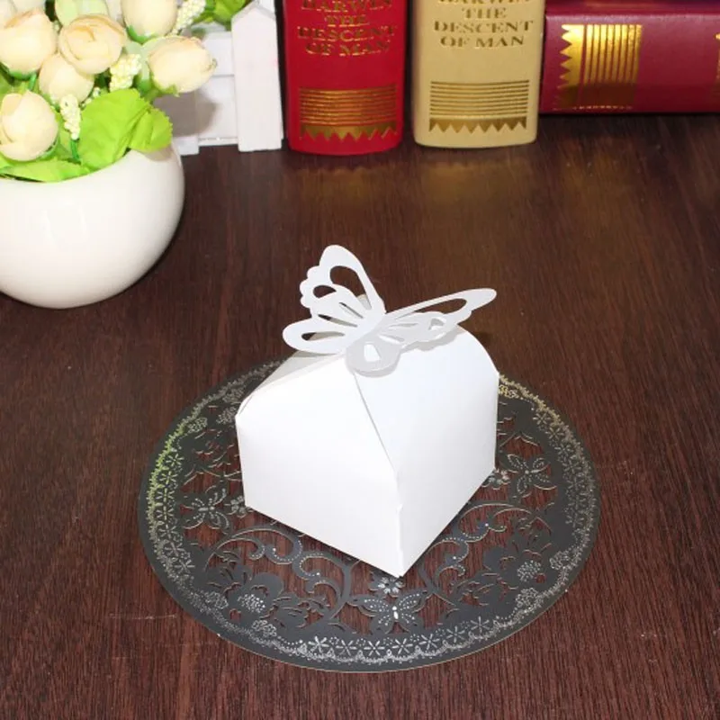 White 50 шт. складной DIY Бабочка Свадебный коробка конфет для идей rregalos e BODA свадебные сувениры и подарки Коробки Свадебные украшения - Цвет: White