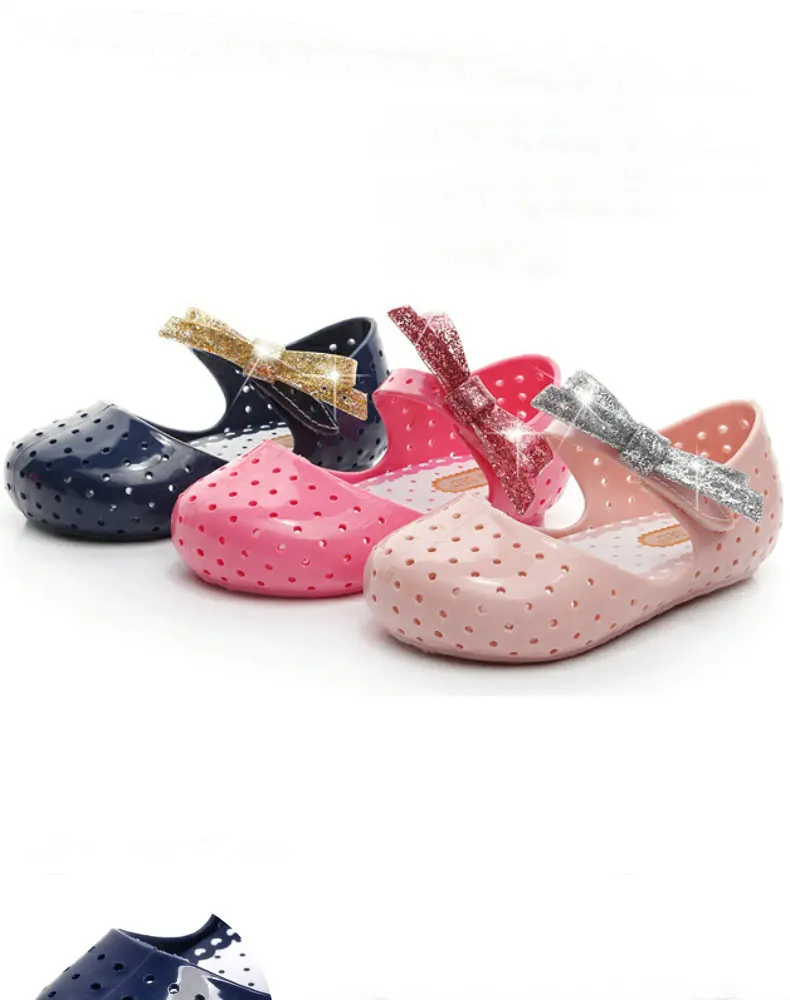 Новинка лета 2017 мини босоножки с блестящим бантом женская обувь дырками желе для