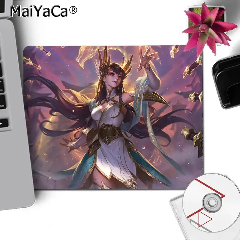 Красивое аниме MaiYaCa League of legends комфорта маленькая Мышь коврик игровой pad простой