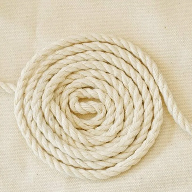 Хлопок плетение. Шнур 4мм рафия. Плетеная веревка для декора. Декор канатом. Канат хлопчатобумажный.