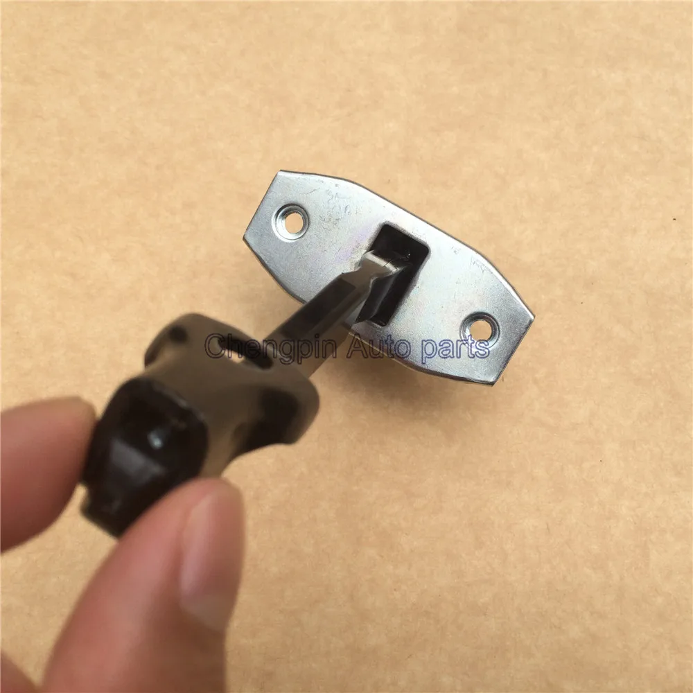 Автозапчасти RH задняя дверь проверка ASSY Новый OEM #68630 0P010 открытие дверной пробки