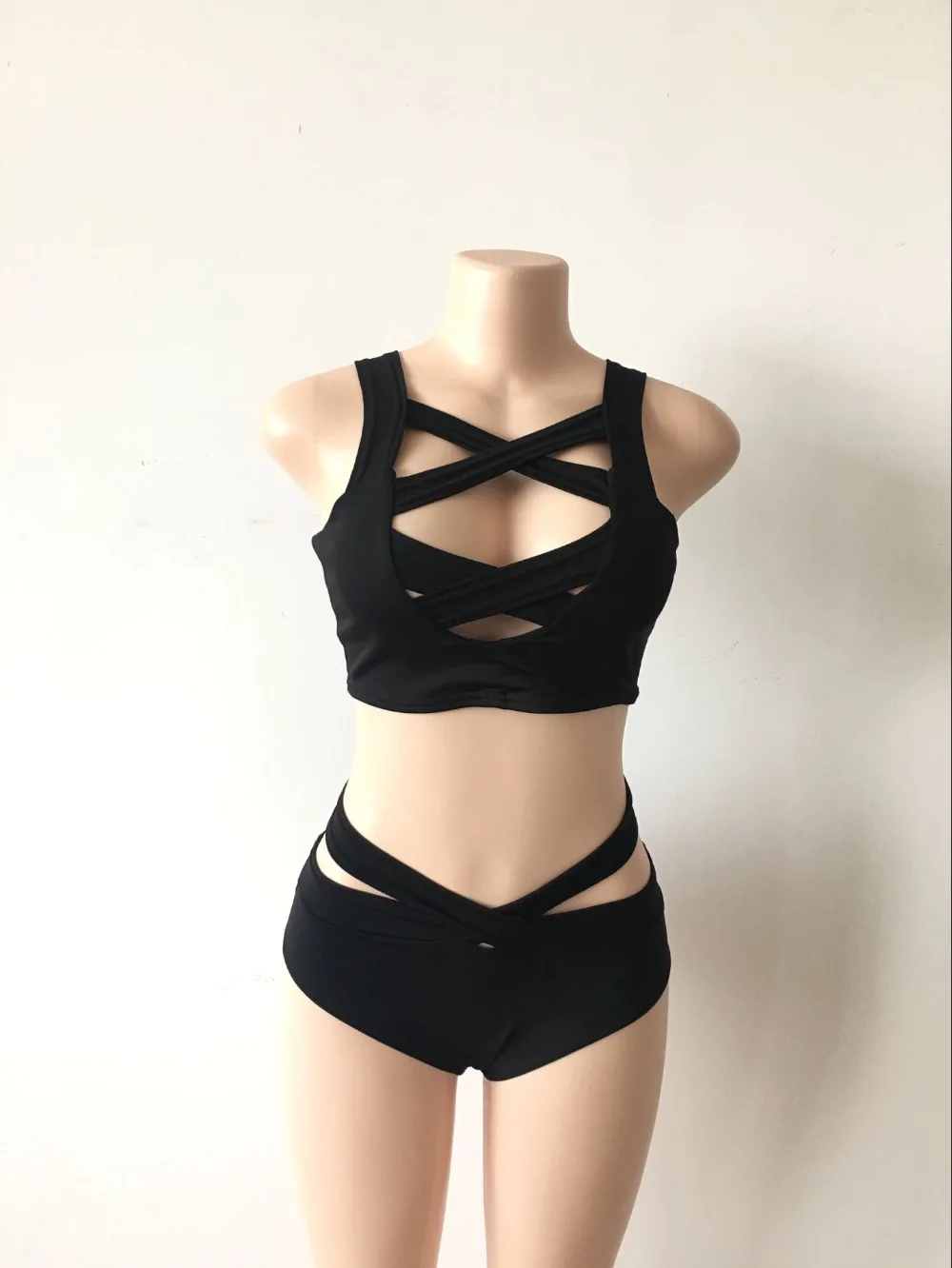 Сексуальное нижнее белье из двух частей Женский комплект нижнего белья для