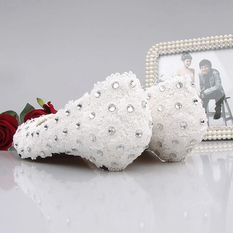 Белые кружевные свадебные туфли на низком каблуке 1 дюйм женские вечерние для