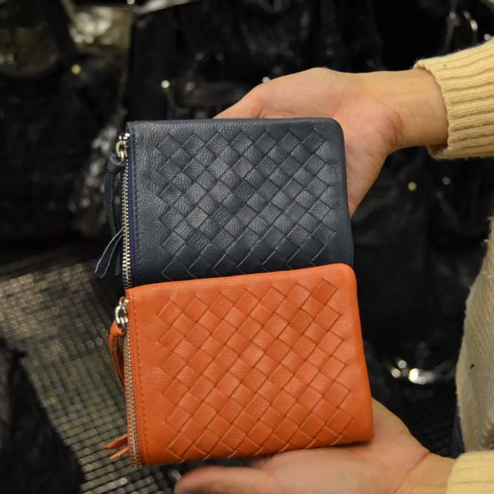 European and American original single braid sheepskin clutch purse |