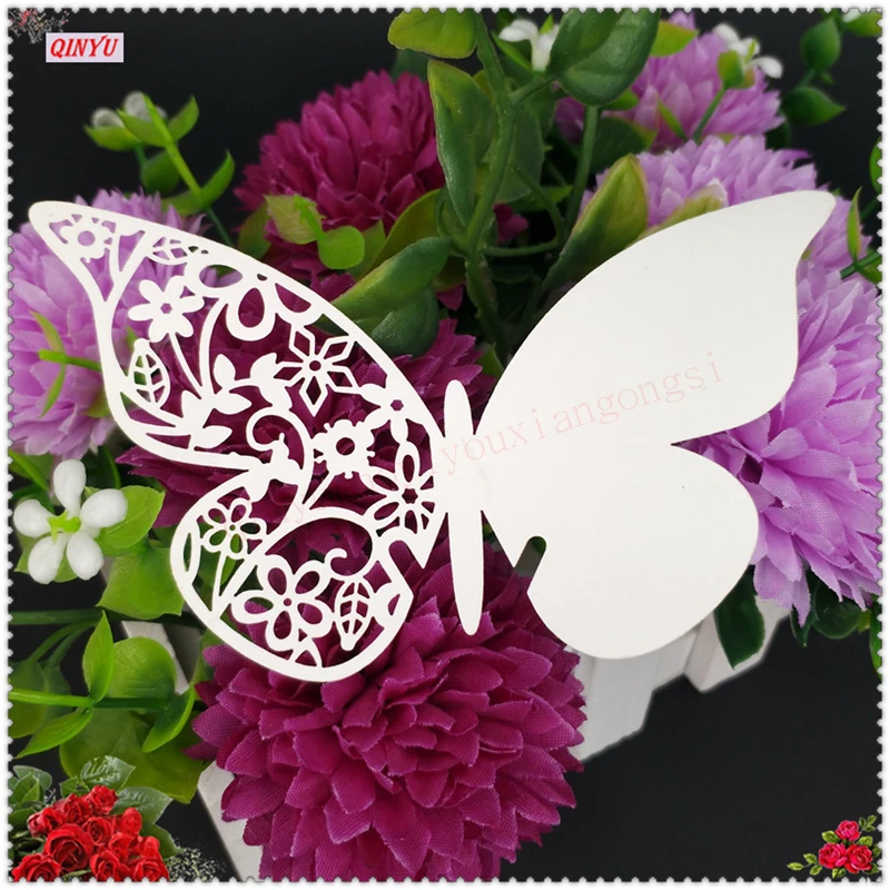 В форме бабочки эскорт стакан для Вина Бумажный полый лазерный разрез 50 шт. карты