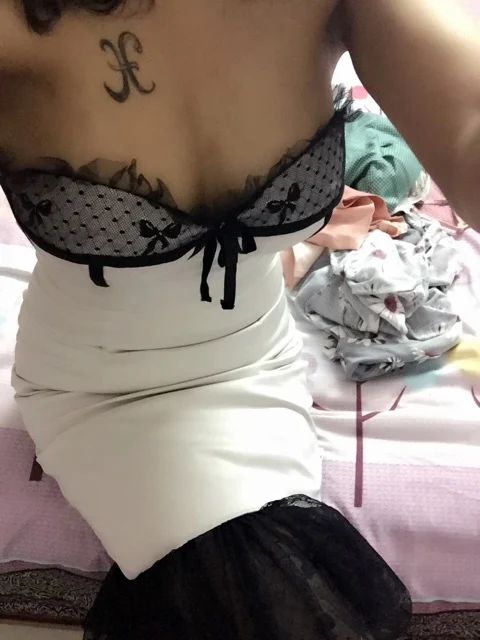 Бесплатная доставка винтажное пикантное бежевое кружевное платье корсет Le Palace в