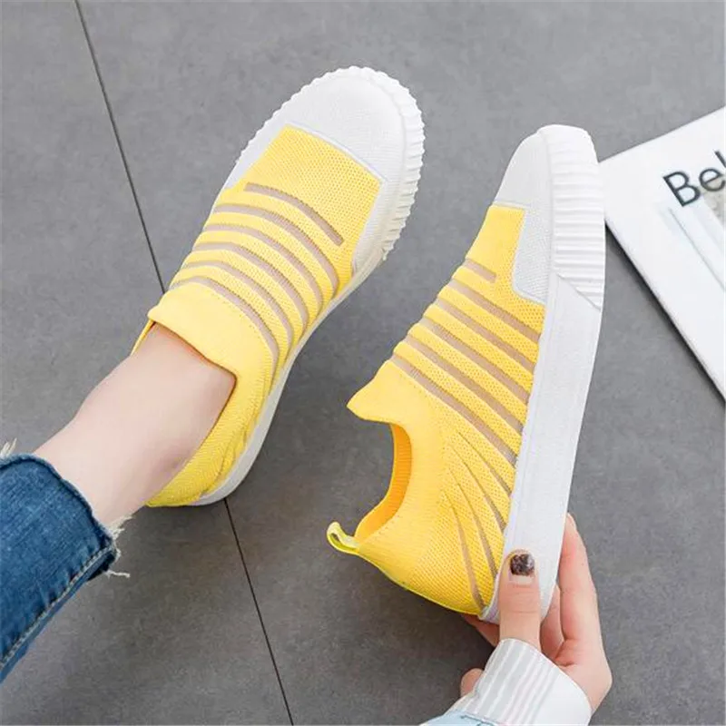

2020 socks shoes women's wild one pedal lazy hollow breathable fashion white women's shoes
