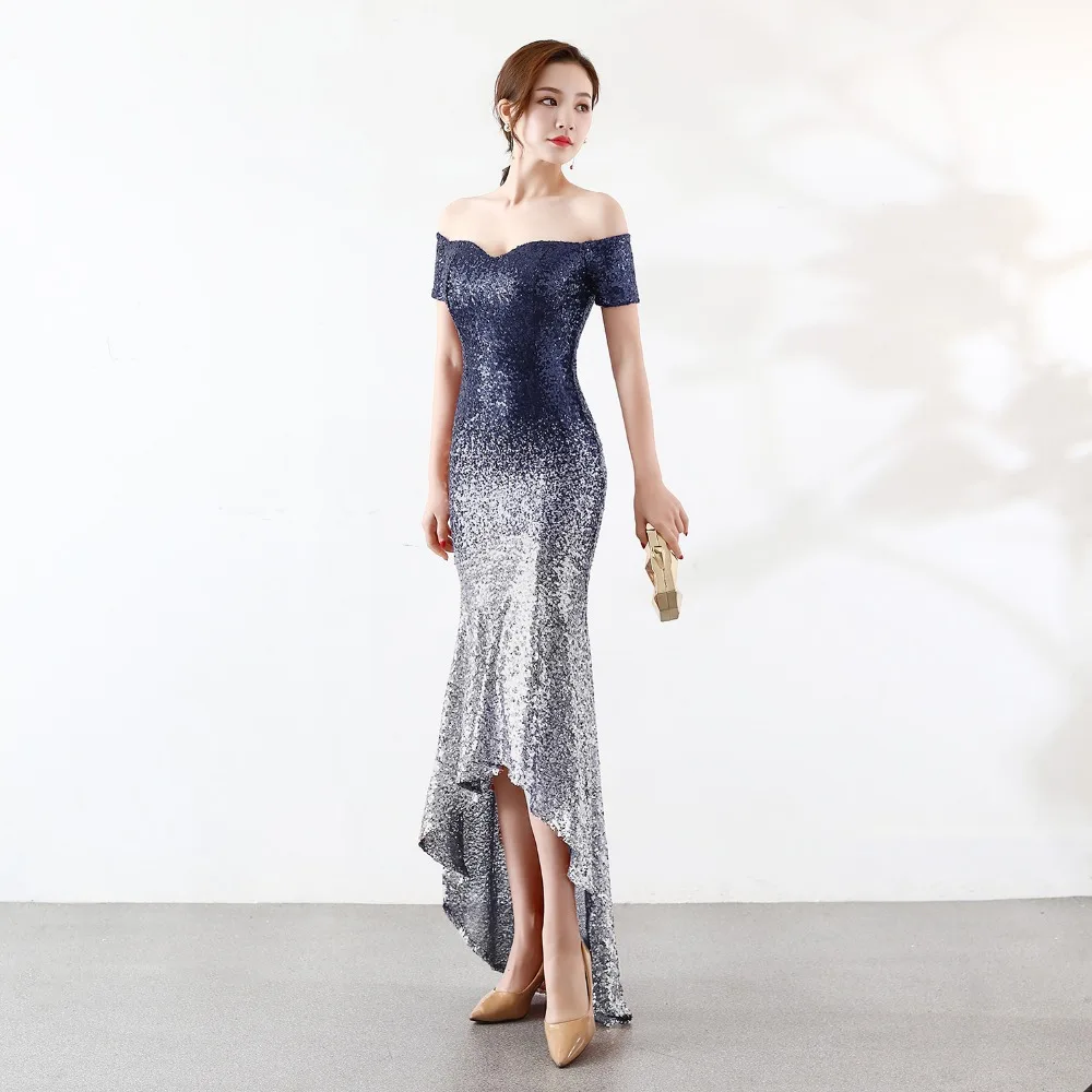 Коктейльные платья с блестками распродажа 2019 модные открытыми плечами для