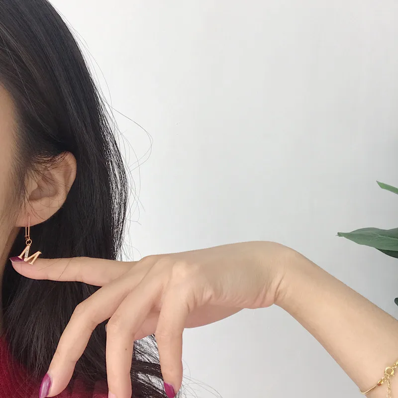 Женские сережки-подвески LouLeur 925 пробы серебряные серьги с одной буквой и