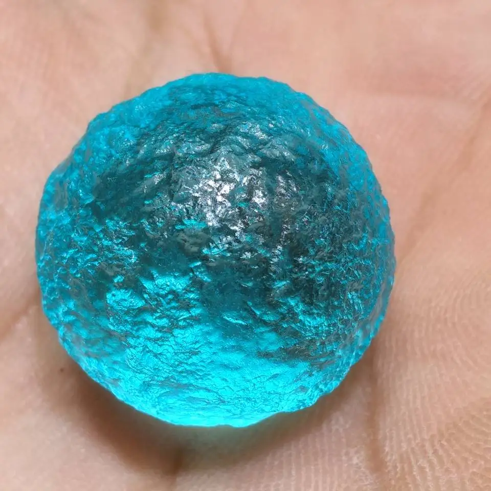 20 мм зеленый драгоценный камень Moldavite метеорит ударный класс Чешский Сферический