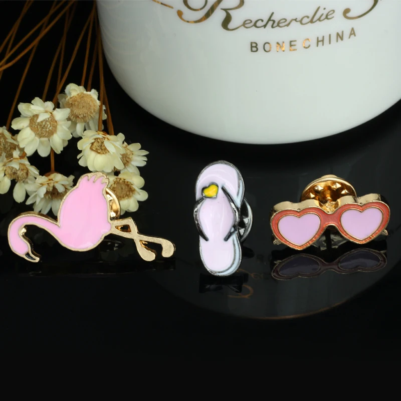 3 шт Дерево Набор листьев Мультяшные броши контакты Для женщин Jewelry Мода тапочки с