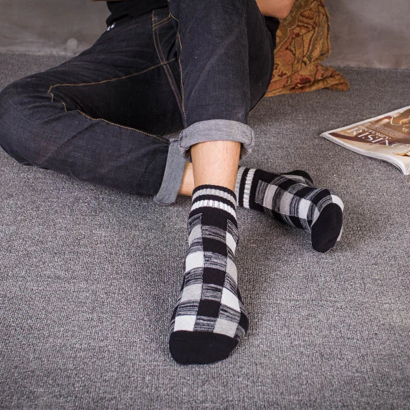 Носки мужские хлопковые в клетку 5 пар придающие формы классические модные