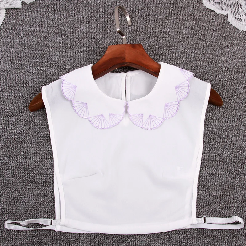 Искусственный воротник женский фиолетовый цветочный бордюр с вышивкой белый