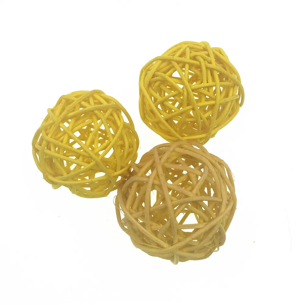 yellow 5cm Вечерние украшения ротанга тростника 5 см шар для сада патио, на свадьбу, Рождество Decora DIY гирлянды украшения ротанговая Пальма клубок - Цвет: yellow 5cm