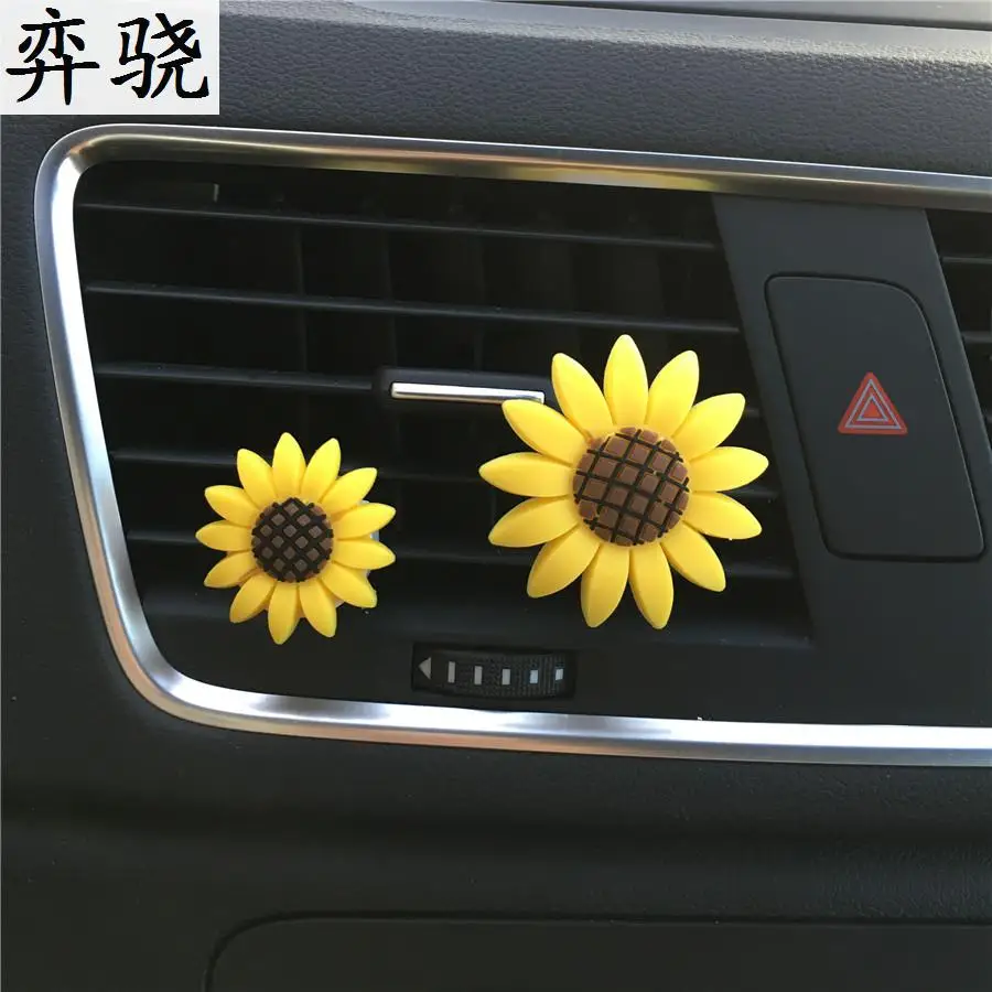 

Lovely sunflowers Perfume for automobile air conditioner Ornaments Car perfume Sunflower air freshener Perfumes 100 Original