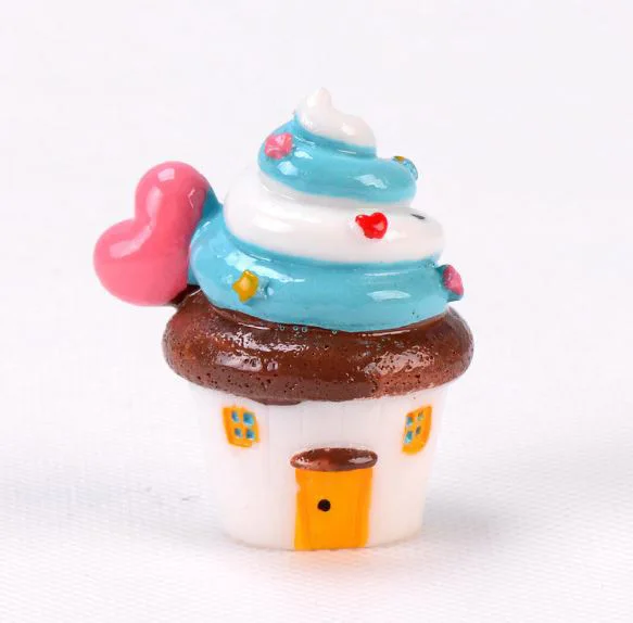 

1 Pc New Hot sale Mini Cake House DIY Resin Crafts House Model Ornaments Doll House Accessories Figure toy gift