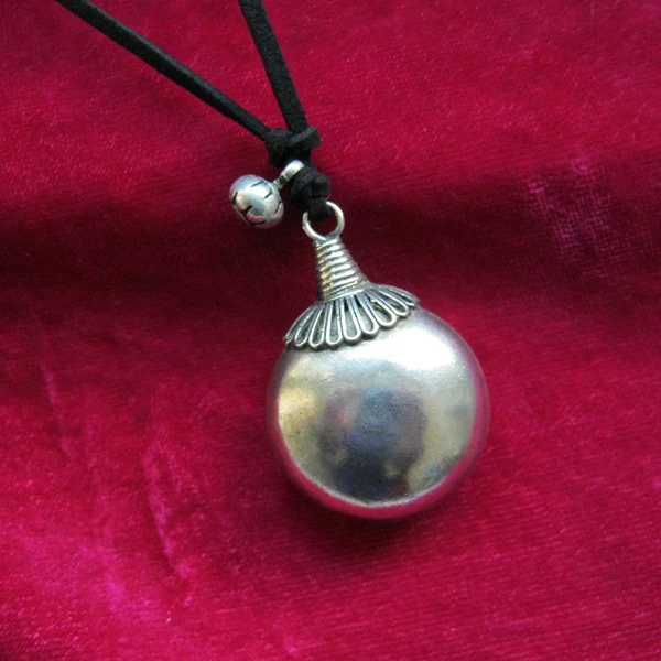 Miao Xiang Dongzhai Miao ручной работы украшения Miao Серебряное ожерелье подвески