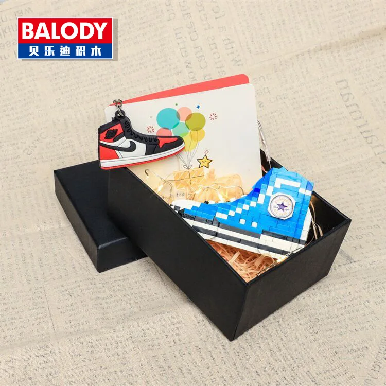 Строительные блоки обувь черный красный зеленый строительные мелкие частицы