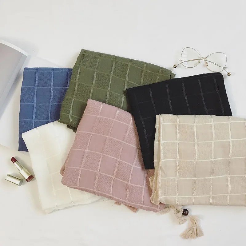 Лидер продаж однотонные Цвет кисти Сетка платки мусульманский Хиджаб женщина