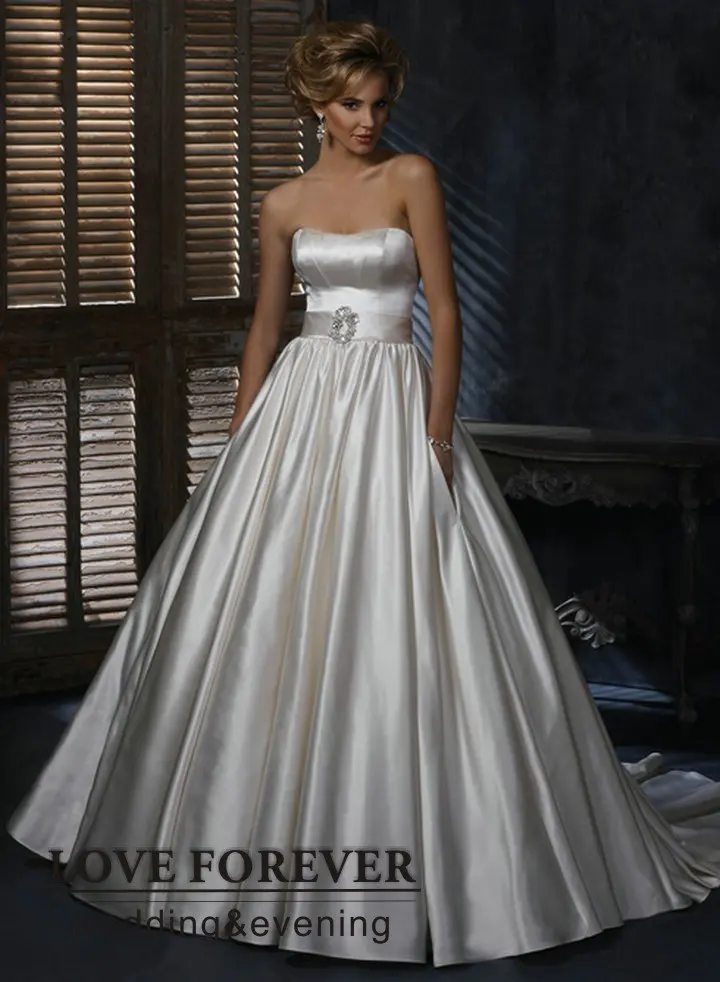 Magically Stylish Style Ball Gown Stunning Satin Wedding Dresses for Pregnant Women 2012 With Short Sleeve Jacket | Свадьбы и