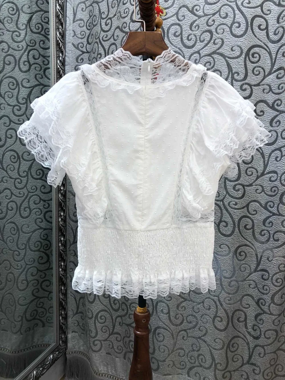 Подиумные Белые Кружевные блузы 2019 Женские винтажные элегантные оборки Boho