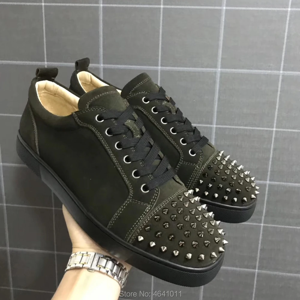 Cl andgz/серые, коричневые замшевые мужские спортивные туфли с красной подошвой, с заклепками, повседневные парные модели, лоферы на плоской подошве