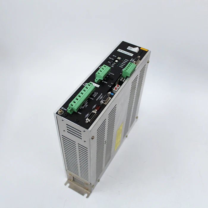

UR5B-010N-1KC-2P1-2/CE/CN/Z б/у в хорошем состоянии с быстрой доставкой