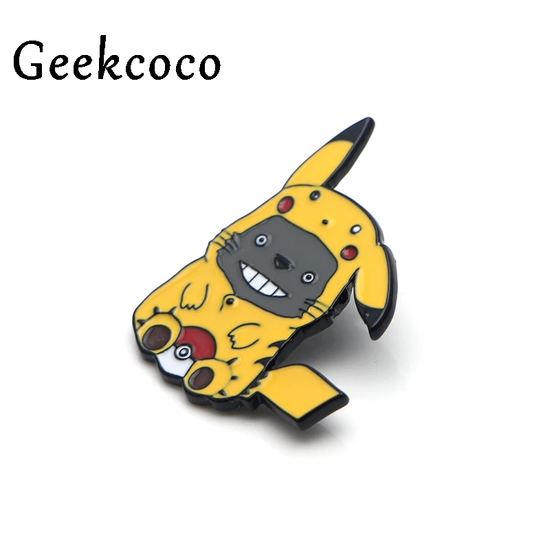 Totoro Pikachu Zinc Alloy Cartoon Pins for men women Shirt Charm insignia Clothes backpack Accessory medal Badge Brooches J0137