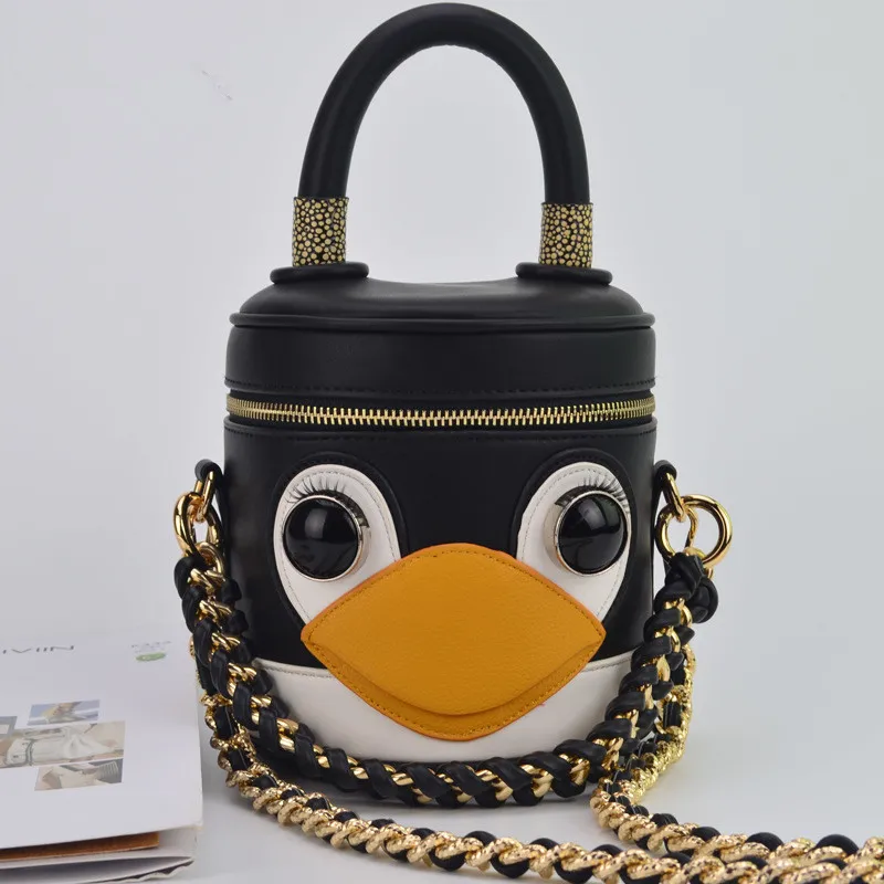 Adiyate модные кожаные Пингвин Для женщин сумка круглый клатч ручка-цепочка Сумки SAC