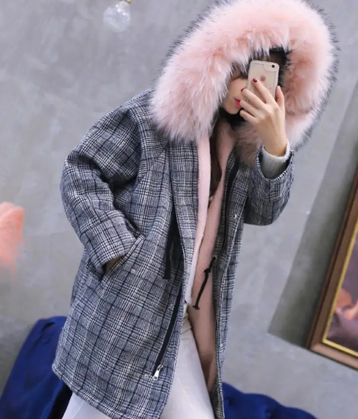 Зимнее женское пальто с меховым воротником бархатная Толстая клетчатая Дамская