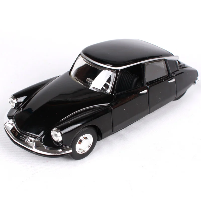 Bburago 1:32 Винтаж Citroen DS19 черный автомобиль литья под давлением 140*50*45 мм открытые двери автомобиль литья под давлением Коллекционирование старых моделей автомобилей 43204