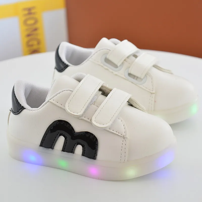 Новинка 2019 детская обувь для мальчиков и девочек красочная Люминесцентная со