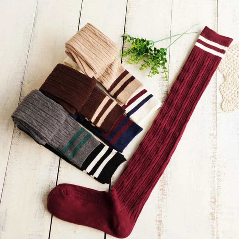 Новинка 2018 женские чулки зимние Полосатые Гольфы выше колена дешевые длинные