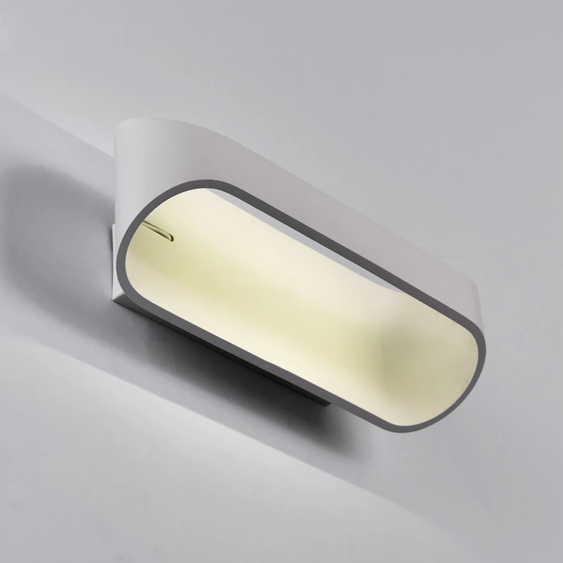 Простой современный светодиодный настенный светильник алюминиевый для ванной