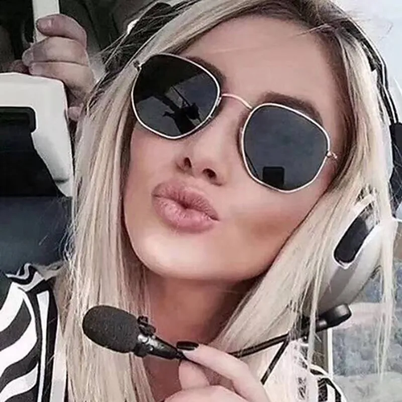 Черные градиентные солнцезащитные очки золотистые красные металлические