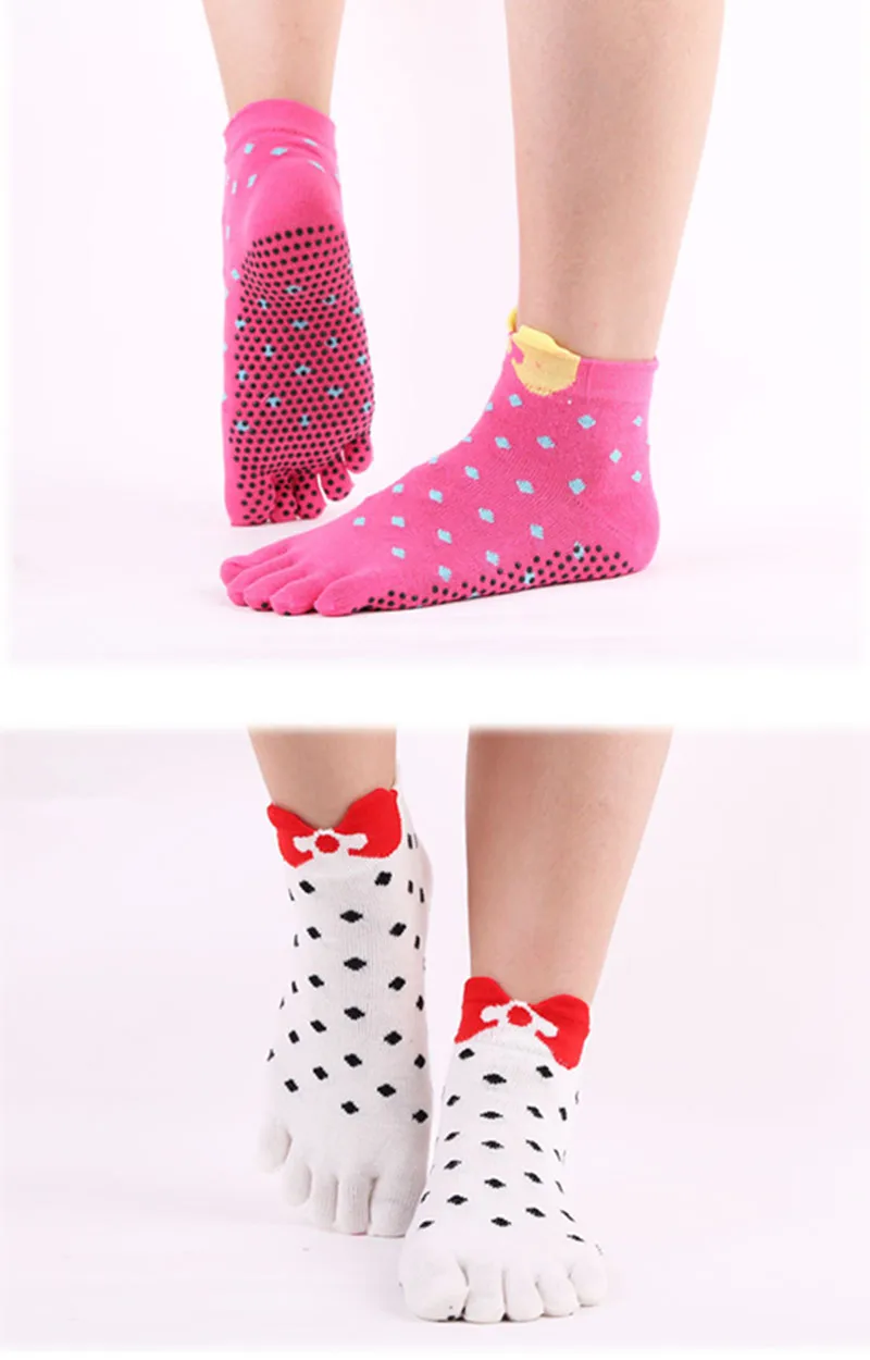 1 Pair Cute Women Colored Yoga socks Cotton Anti slip Massage Sports Socks Warm Candy Socks pilates