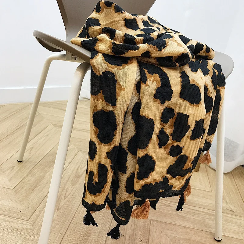 Новинка 2018 хлопковые шарфы с кисточками и леопардовым принтом модный шарф