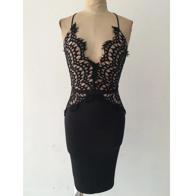 Женское черное платье-миди с цветочной вышивкой без рукавов | Женская одежда